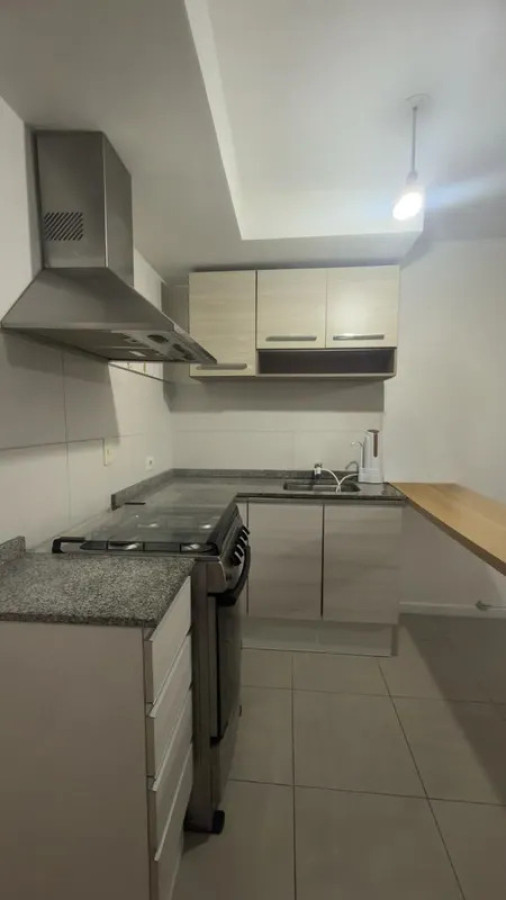 Apartamento ID.6184 - Alquiler Apartamento Monoambiente Pocitos con balcon 