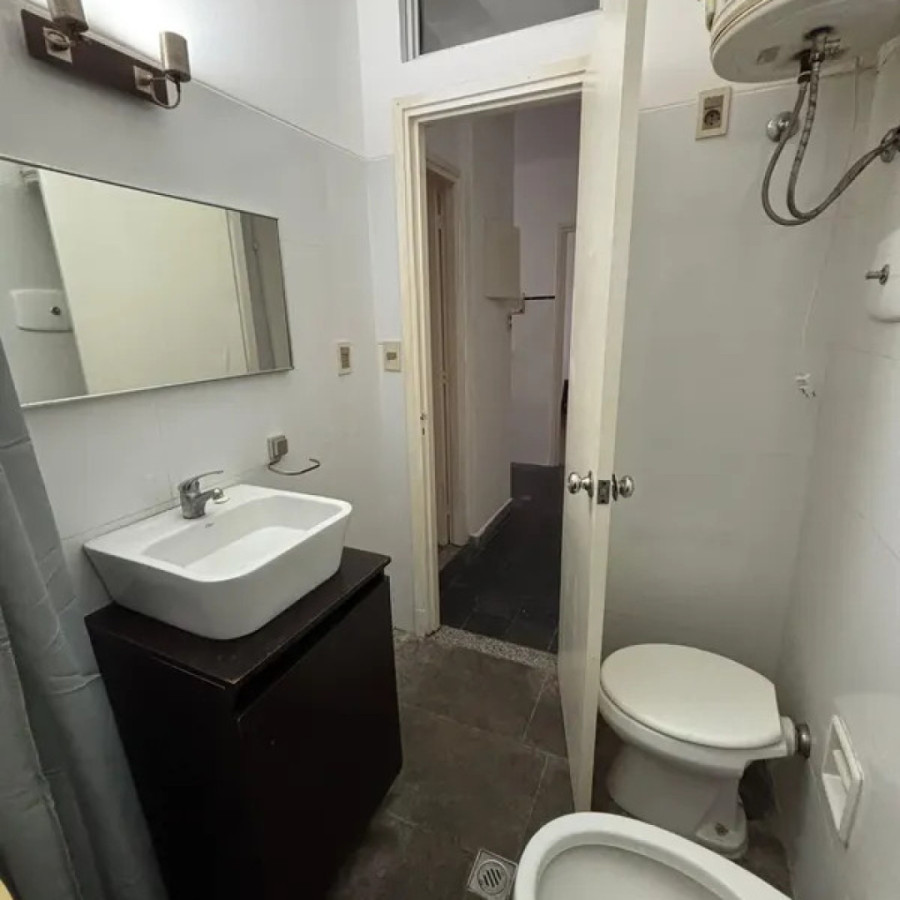 Apartamento ID.6531 - Alquiler Apartamento 1 Dormitorio Ciudad Vieja 