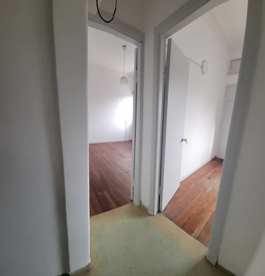 Apartamento ID.4688 - Alquiler Apartamento 2 Dormitorios y 2 Baños Tres Cruces