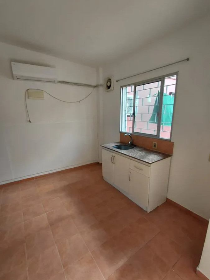 Apartamento ID.6155 - Alquiler Apartamento 1 Dormitorio La Blanqueada con patio