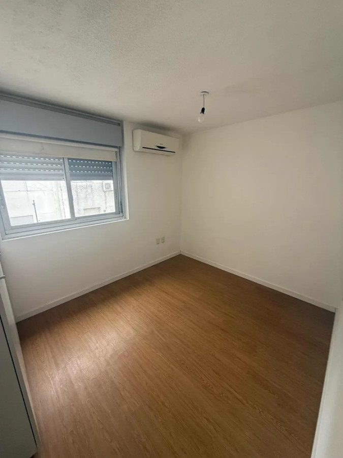 Apartamento ID.5140 - Alquiler Apartamento Impecable 1 Dormitorio Tres Cruces 