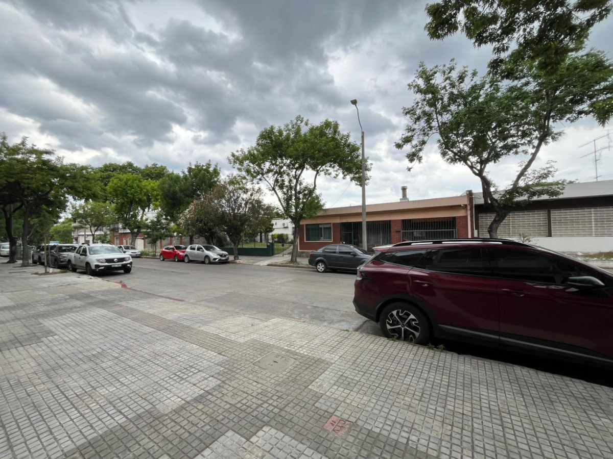 Apartamento ID.5542 - Alquiler o Venta Apartamento 1 Dormitorio y Balcon Bella Vista