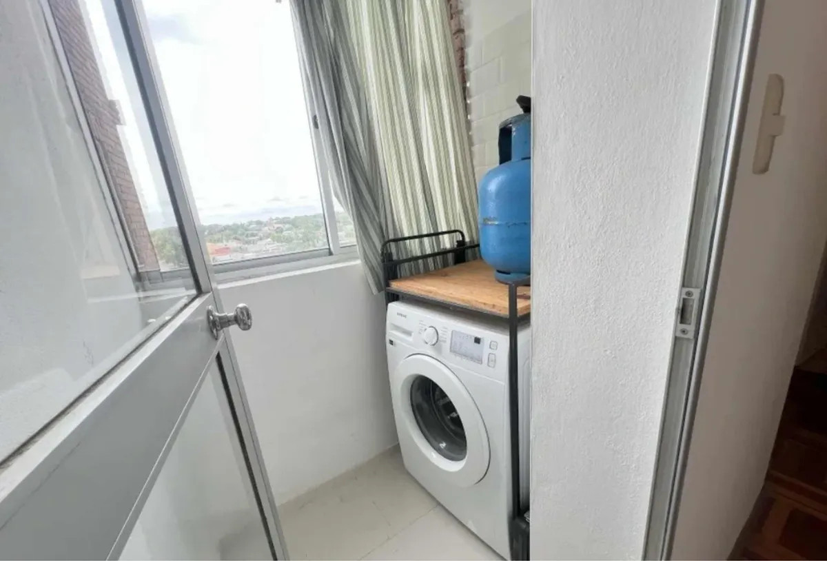 Apartamento ID.5124 - Alquiler Apartamento 2 Dormitorios Malvin con balcon 