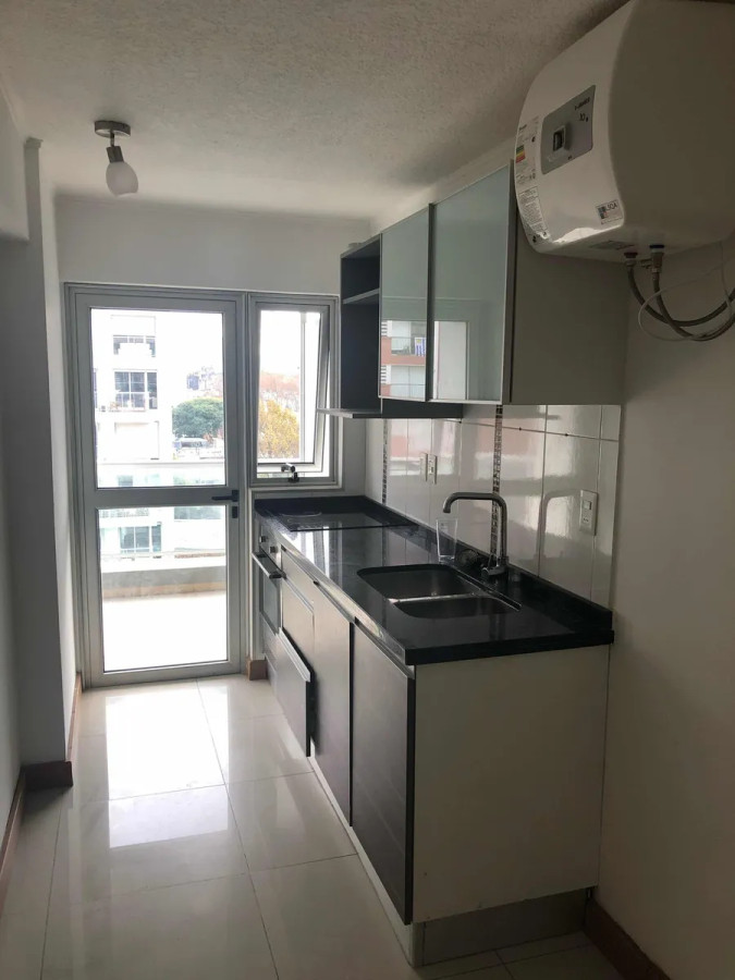 Apartamento ID.5197 - Alquiler Apartamento 1 Dormitorio Parque Batlle con balcon 