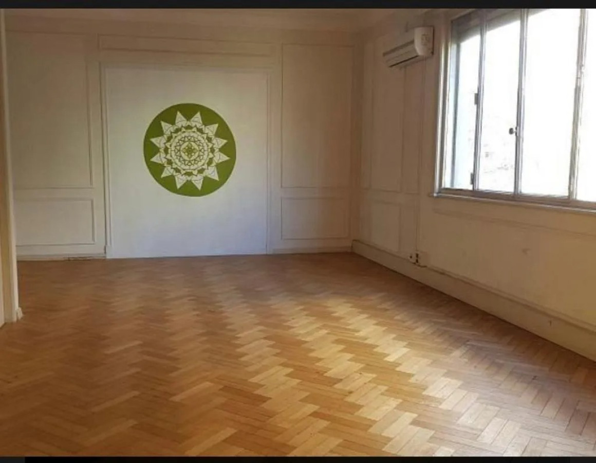 Apartamento ID.4796 - Venta Gran Apartamento, Empresa u Oficinas Inversión Centro