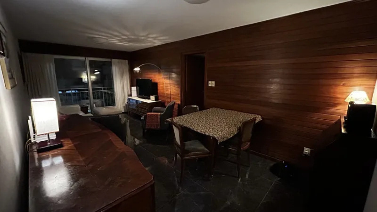 Apartamento ID.6679 - Alquiler Apartamento 2 Dormitorios Punta Carretas con balcon