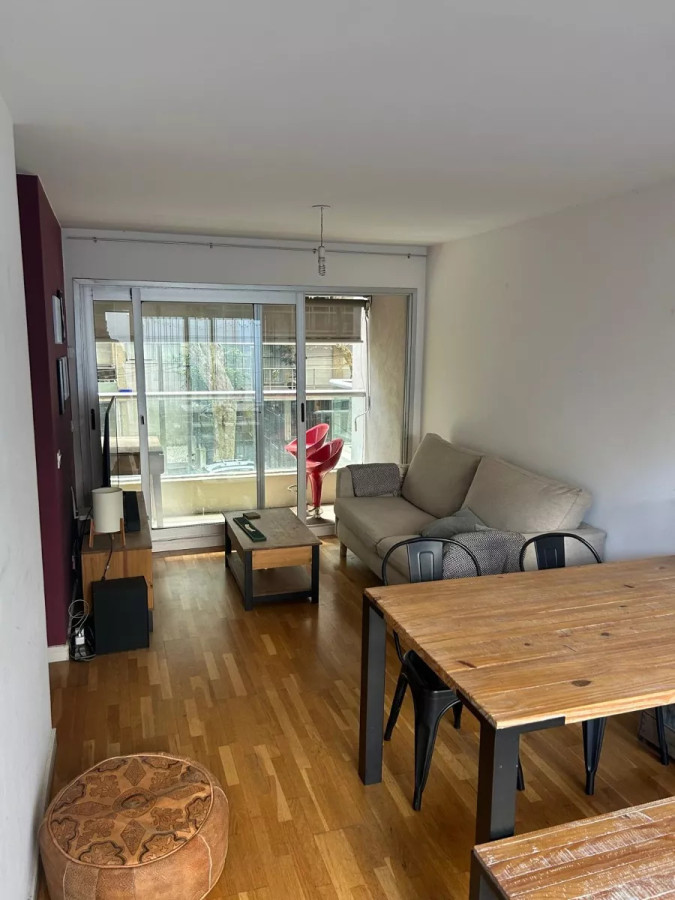 Apartamento ID.4546 - Alquiler Apartamento 1 Dormitorio Pocitos con balcón 