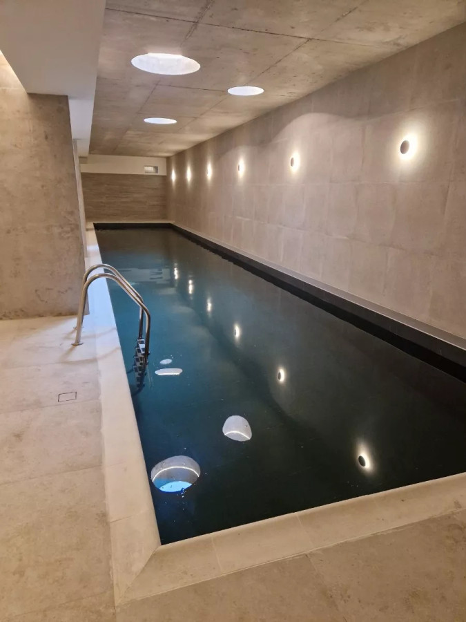 Apartamento ID.4604 - Alquiler Apartamento 1 Dormitorio Pocitos con balcón y garaje  