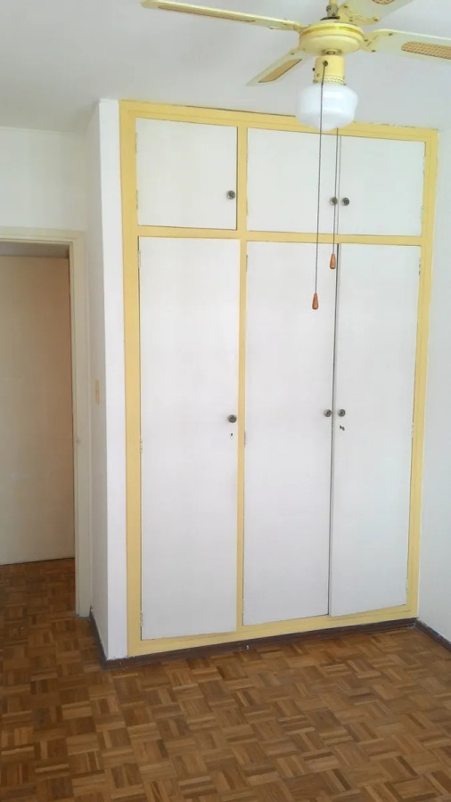 Apartamento ID.5215 - Alquiler Apartamento 2 Dormitorios Centro