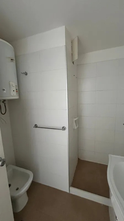 Apartamento ID.5909 - Alquiler Apartamento 2 Dormitorio Pocitos