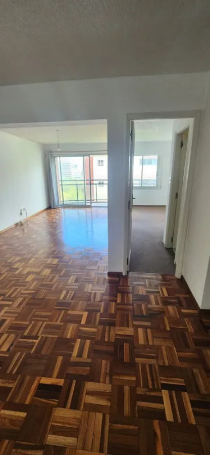 Apartamento ID.5974 - Alquiler Apartamento 1 Dormitorio Punta Carretas con balcon