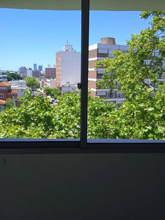 Apartamento ID.4892 - Alquiler Traspaso de Apartamento 1 Dormitorio Parque Batlle 
