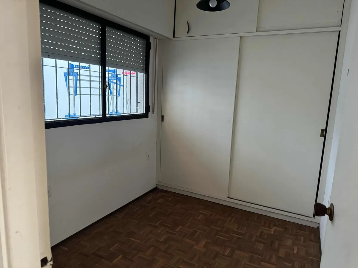 Apartamento ID.5304 - Alquiler Apartamento 3 Dormitorios Punta Carretas con garaje