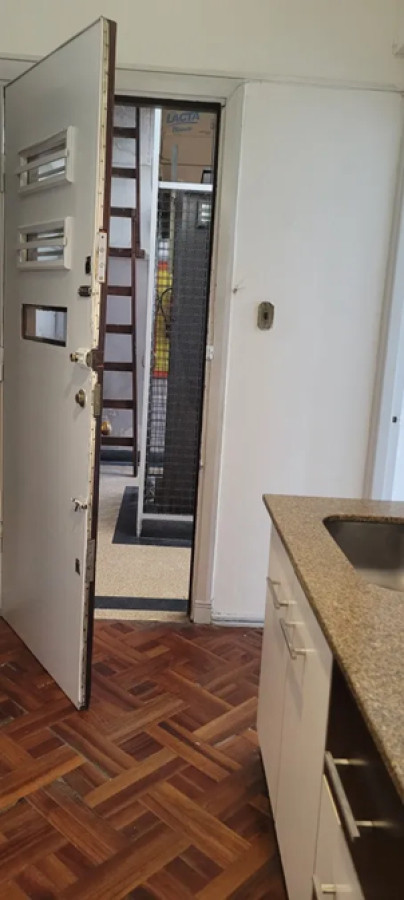 Apartamento ID.4688 - Alquiler Apartamento 2 Dormitorios y 2 Baños Tres Cruces