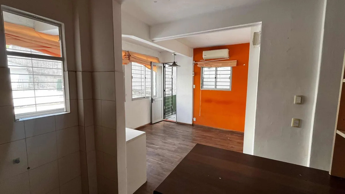 Apartamento ID.4971 - Venta Apartamento con Renta 3 Dormitorios Cordón con patio 