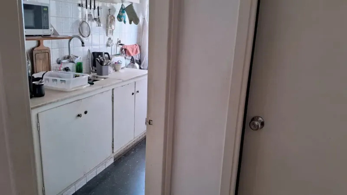 Apartamento ID.6424 - Alquiler Apartamento 4 Dormitorios Centro con cochera 