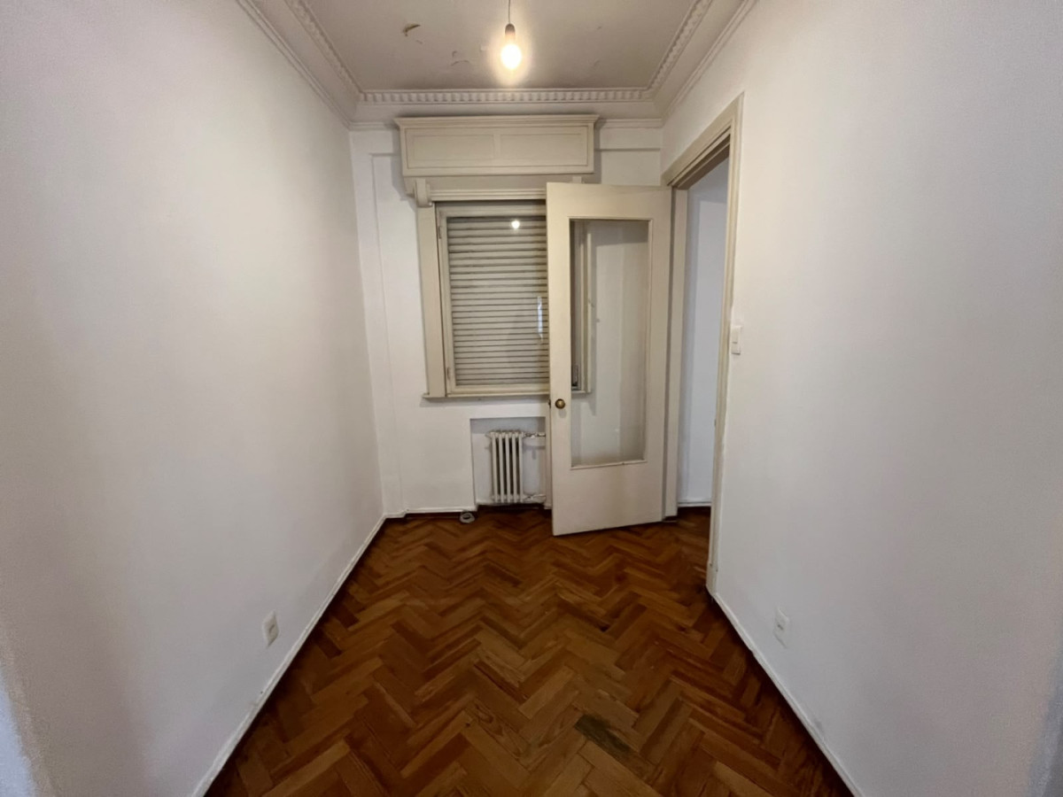 Apartamento ID.6755 - Alquiler o Venta Apartamento 3 Dormitorios Centro con Garaje