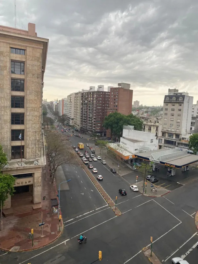 Apartamento ID.6065 - Venta con Renta Apartamento 1 Dormitorio Centro Inversion