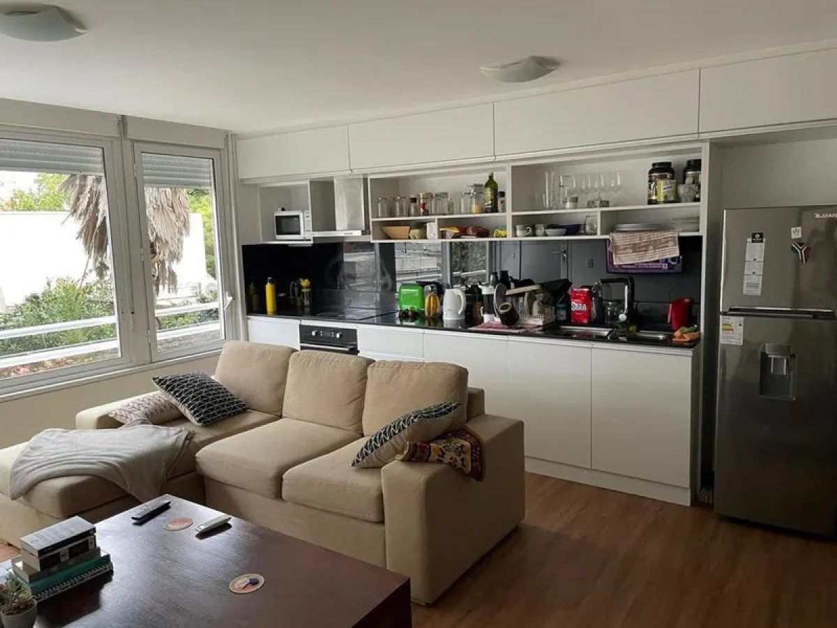 Apartamento ID.5877 - Alquiler Apartamento 1 Dormitorio Punta Carretas con balcon