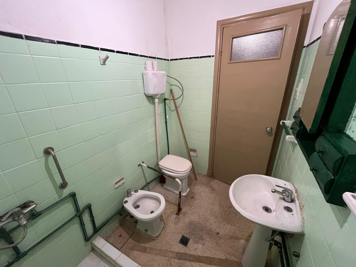 Apartamento ID.5340 - Venta Apartamento 1 o 2 Dormitorios Buceo con Jardin