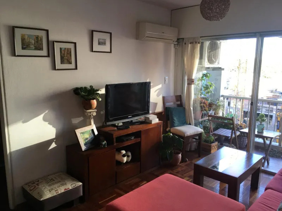 Apartamento ID.5992 - Alquiler Apartamento 2 Dormitorios Aguada con balcon 