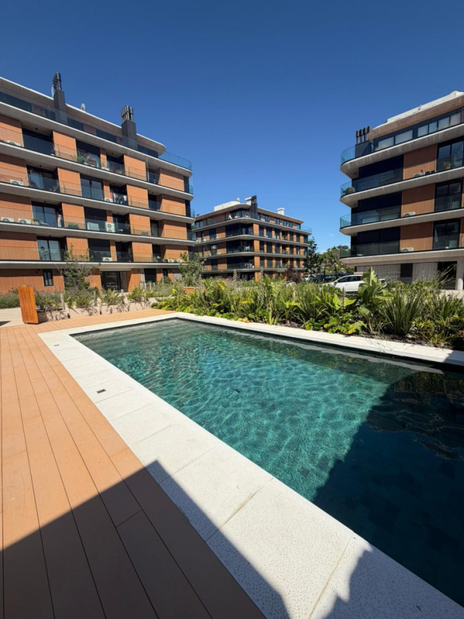 Apartamento ID.5960 - Alquiler Apartamento 1 Dormitorio Costanera Village con Cochera