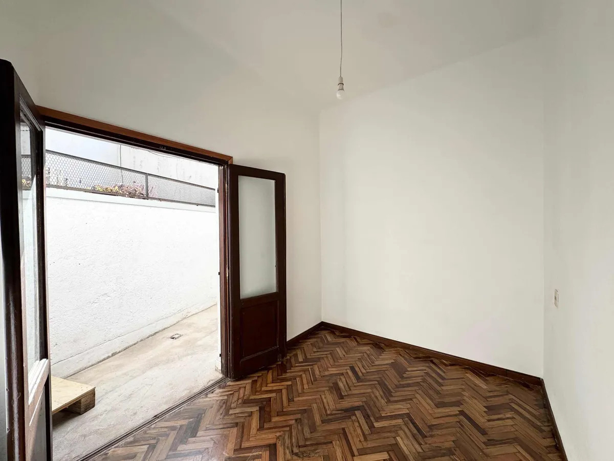 Apartamento ID.5064 - Venta con Renta Apartamento 2 Dormitorios Buceo Inversion