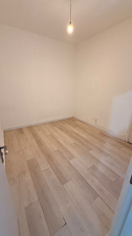 Apartamento ID.6725 - Alquiler 1 o 2 Dormitorios Goes con Balcon