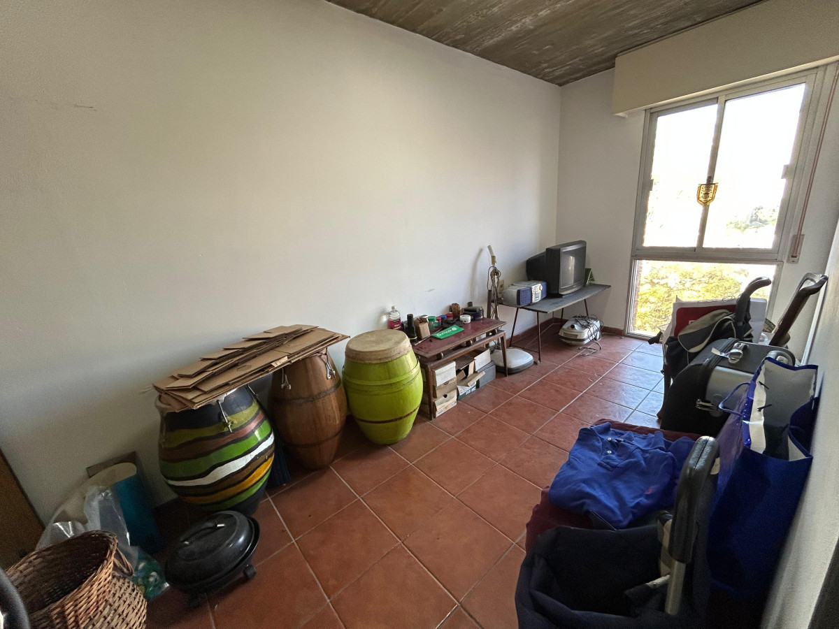 Apartamento ID.4025 - Venta Apartamento 3 Dormitorios Tres Cruces 