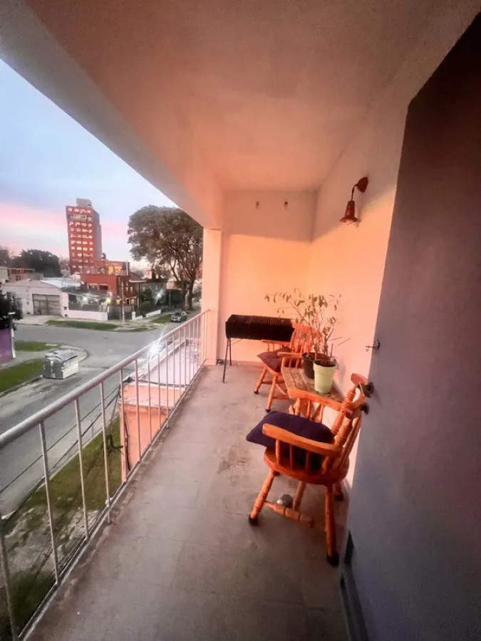Apartamento ID.6771 - Venta Apartamento 2 Dormitorios Buceo con balcon