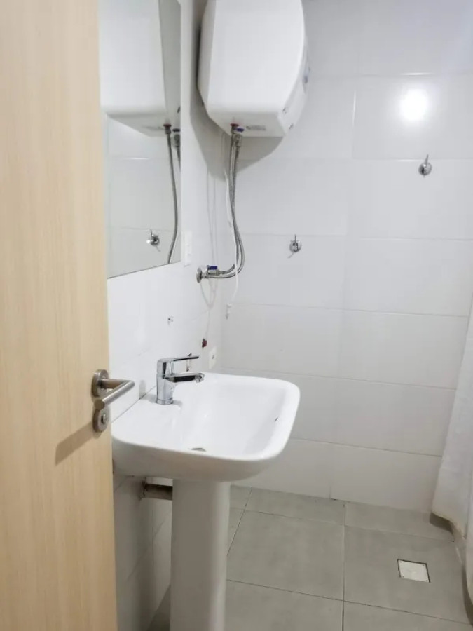 Apartamento ID.5169 - Venta Apartamento Monoambiente Pocitos con balcon y garaje
