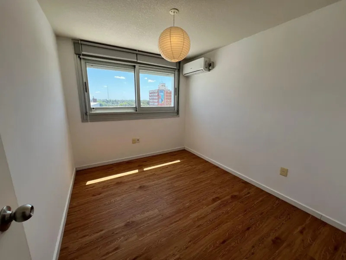 Apartamento ID.6189 - Alquiler Apartamento 2 Dormitorio Jacinto Vera con balcon