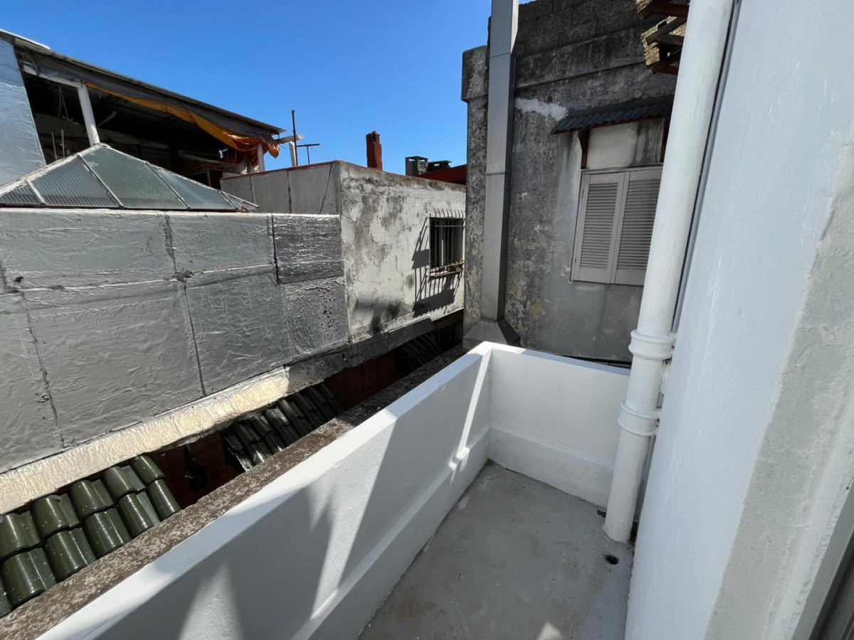 Apartamento ID.5919 - Alquiler Apartamento 1 Dormitorio Reducto con Balcon