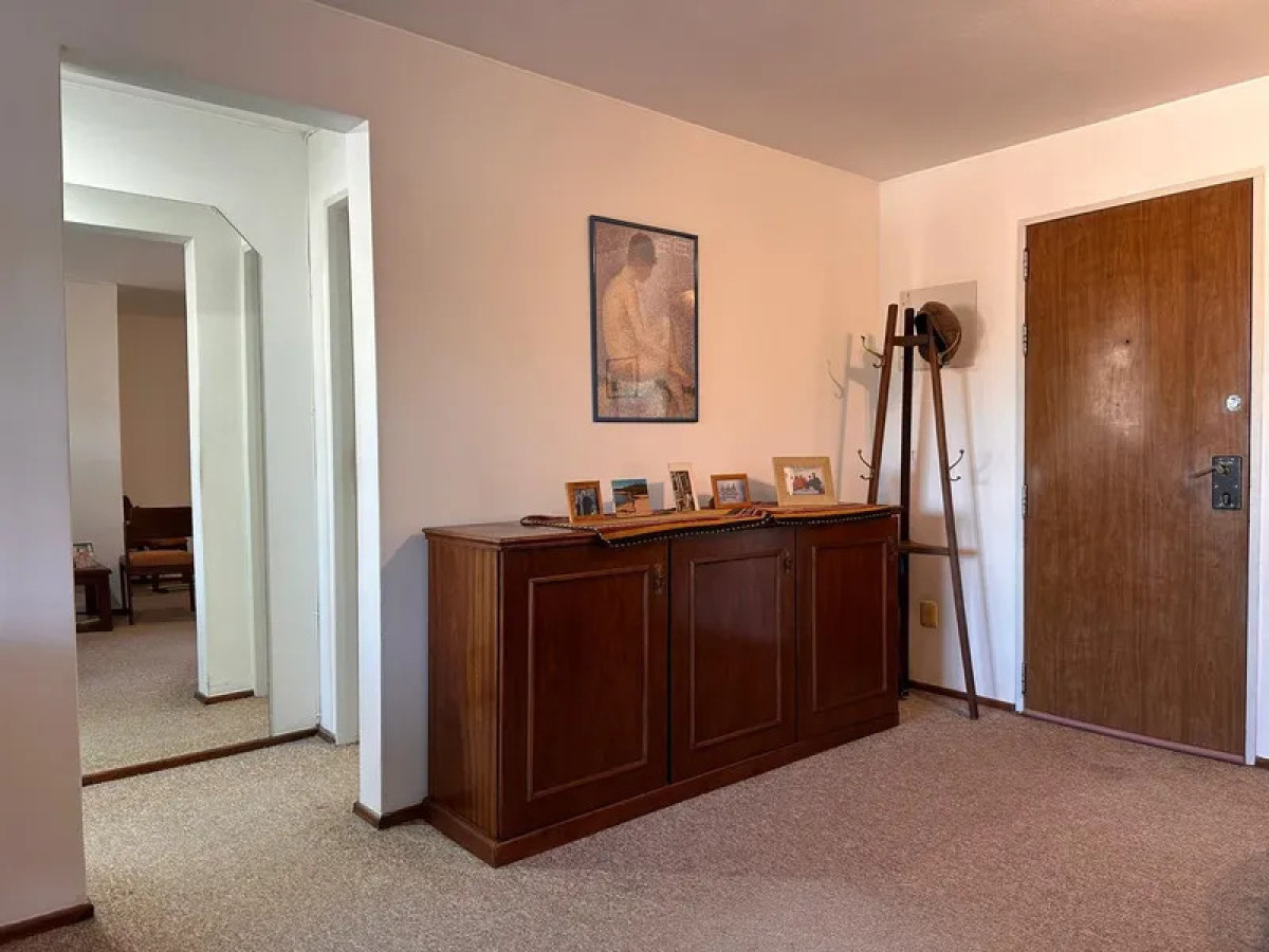 Apartamento ID.6652 - Venta Apartamento 2 Dormitorios Parque Batlle con cochera