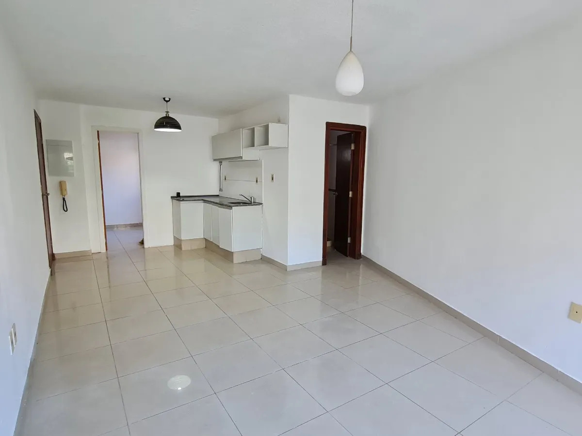 Apartamento ID.4702 - Alquiler Apartamento 1 Dormitorio Parque Rodó