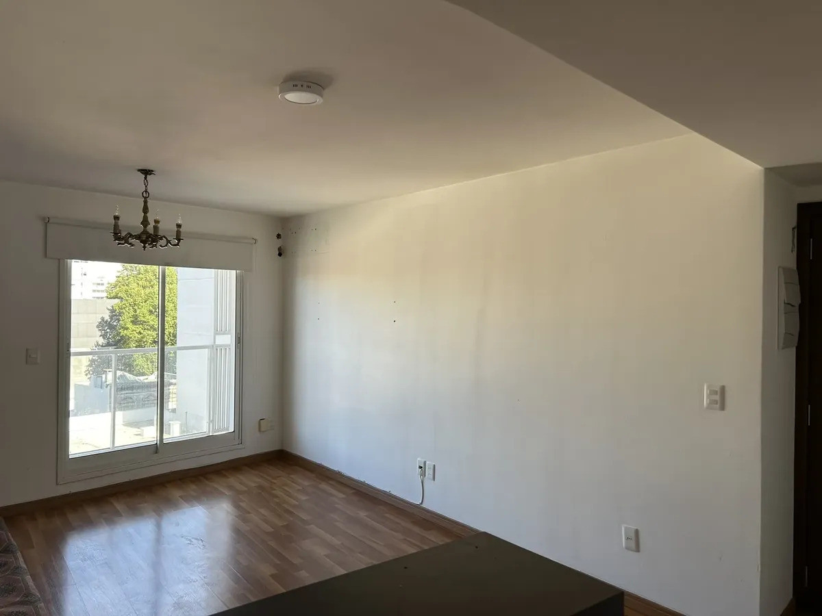 Apartamento ID.6156 - Alquiler Apartamento 2 Dormitorios Cordón con balcon y garaje