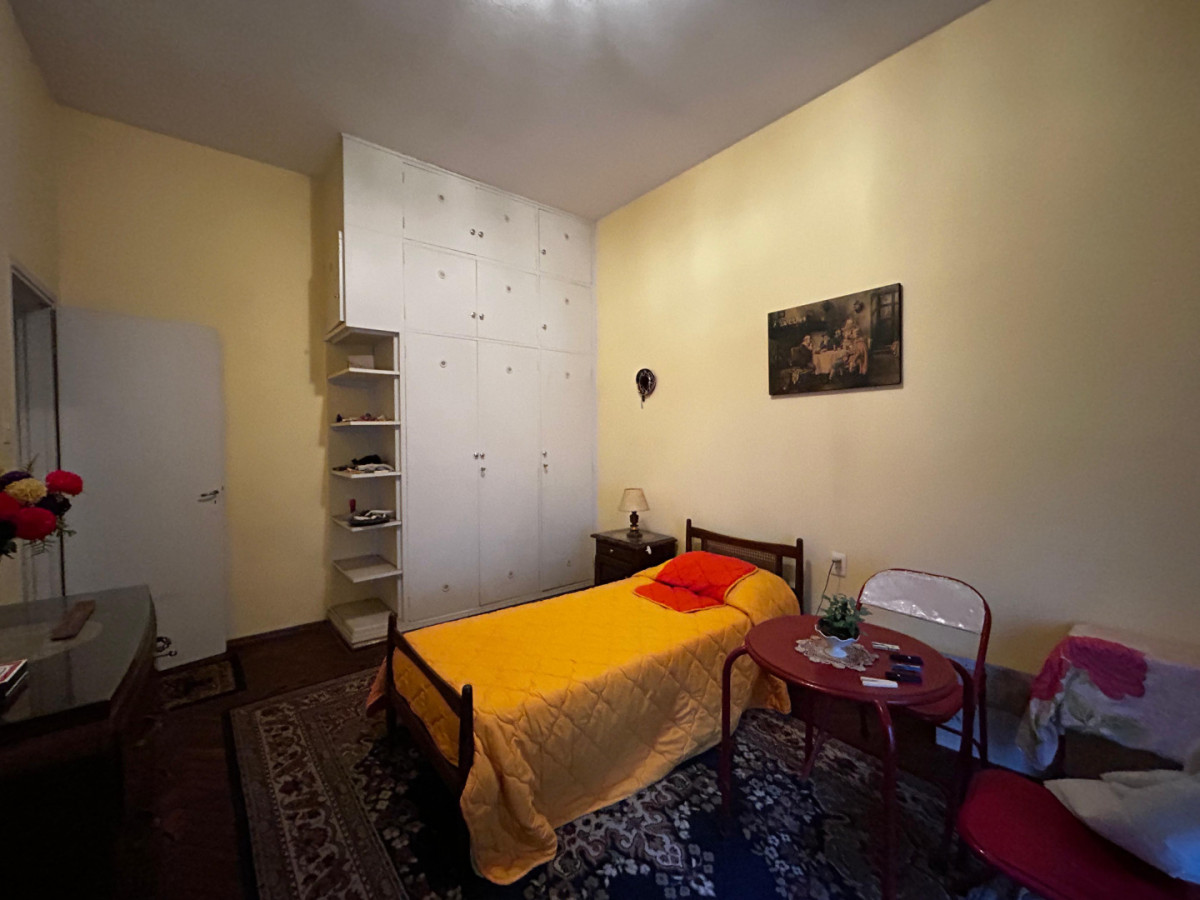 Apartamento ID.5809 - Venta Apartamento 2 Dormitorios Aguada con Gran Patio