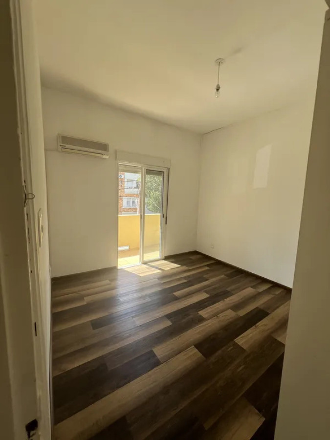 Apartamento ID.5832 - Alquiler Apartamento 2 Dormitorios Punta Carretas con balcon
