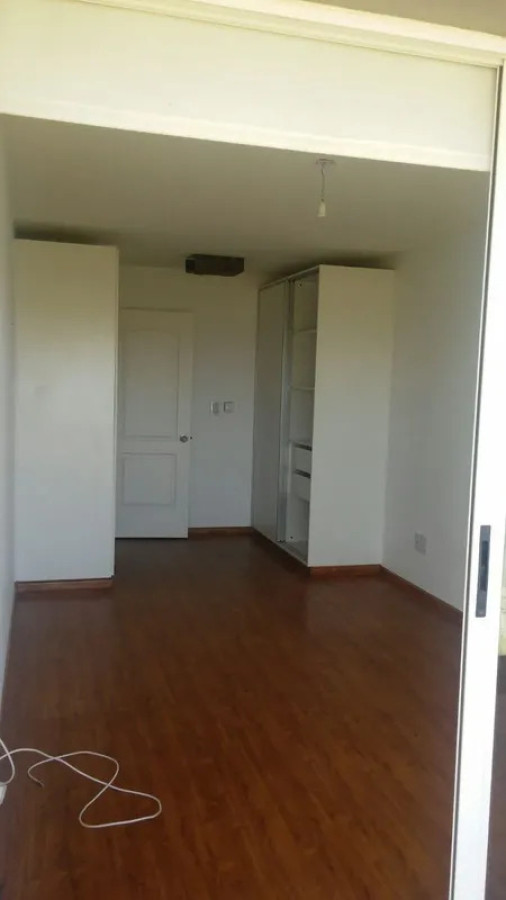 Apartamento ID.6899 - Venta Apartamento 1 Dormitorio Barra de Carrasco balcon garaje