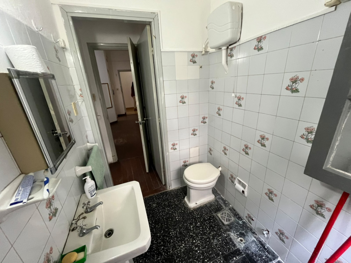 Apartamento ID.6505 - Venta Apartamento 1 Dormitorio Ciudad Vieja con balcon