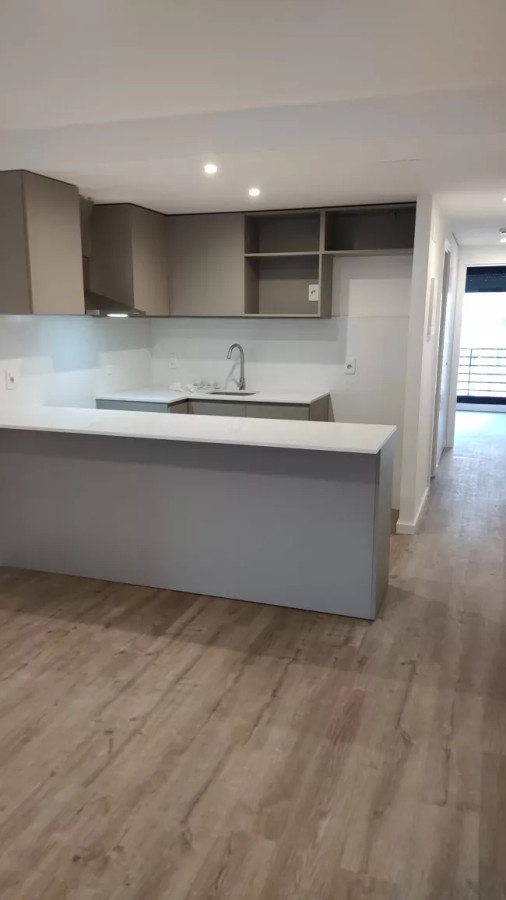 Apartamento ID.4590 - Alquiler Apartamento 2 Dormitorios Cordón con Balcón 