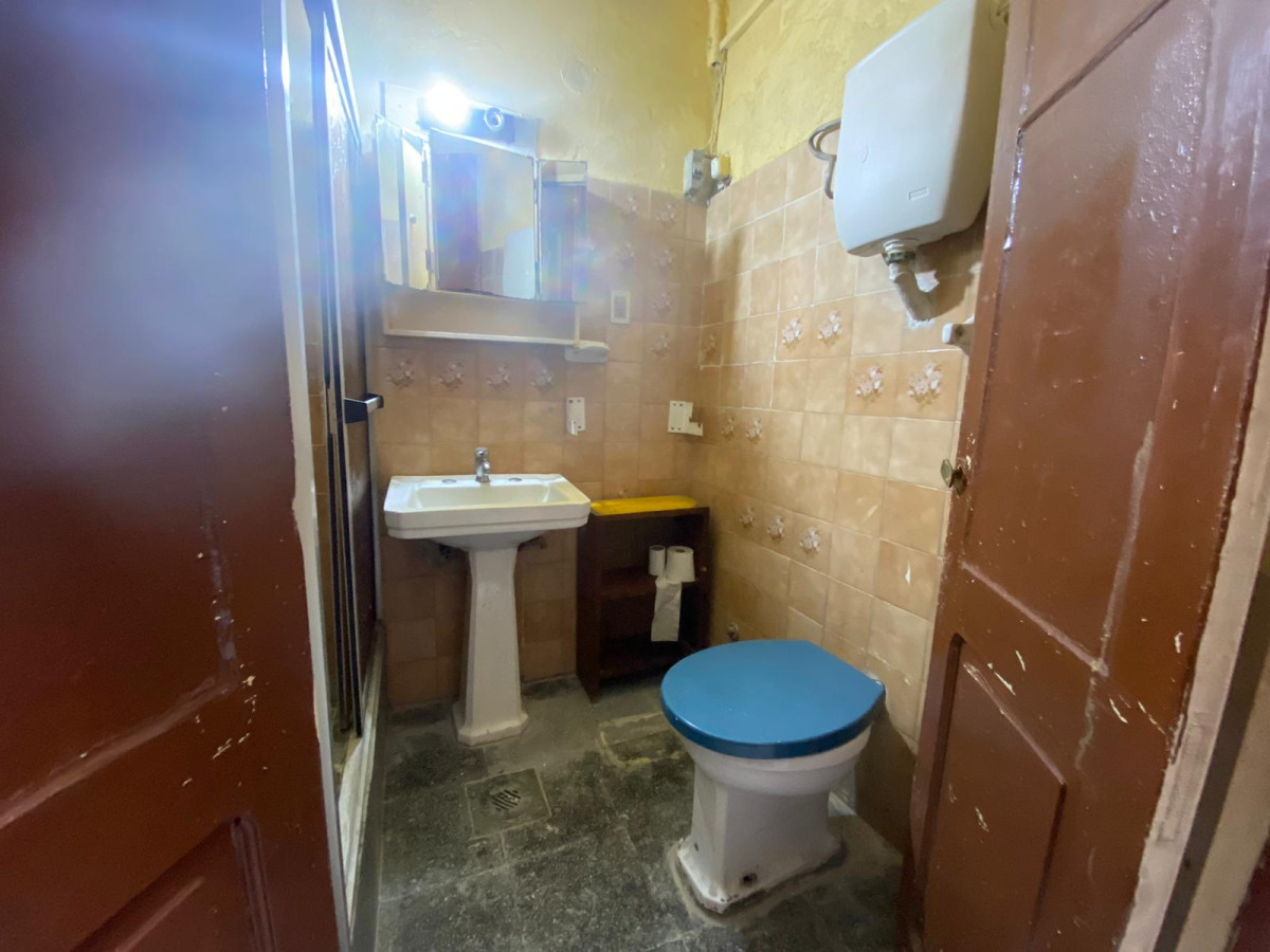 Apartamento ID.4752 - Venta Apartamento 4 Dormitorios Cordón con terraza y balcón
