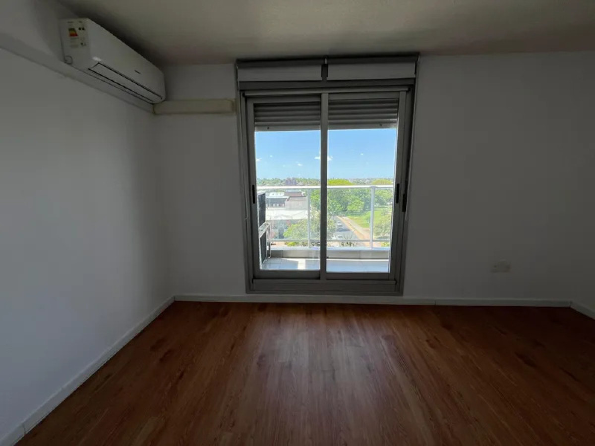 Apartamento ID.6189 - Alquiler Apartamento 2 Dormitorio Jacinto Vera con balcon
