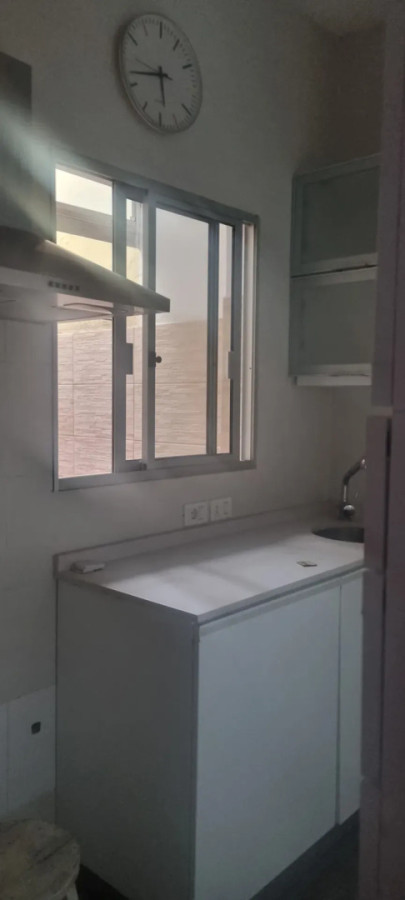 Apartamento ID.6575 - Alquiler Apartamento 2 Dormitorios Palermo con Patio 