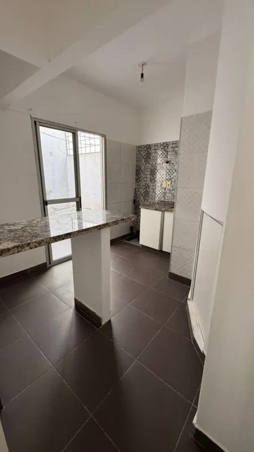 Apartamento ID.6256 - Alquiler Apartamento 1 Dormitorio Cordon con patio y balcon