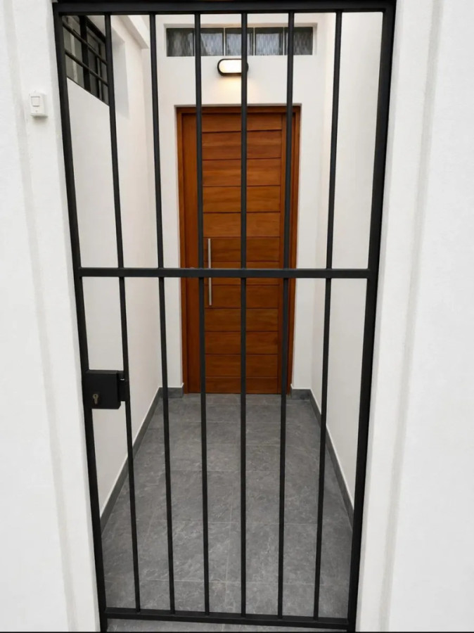 Apartamento ID.6706 - Alquiler Apartamento 2 Dormitorios Tres Cruces con patio  