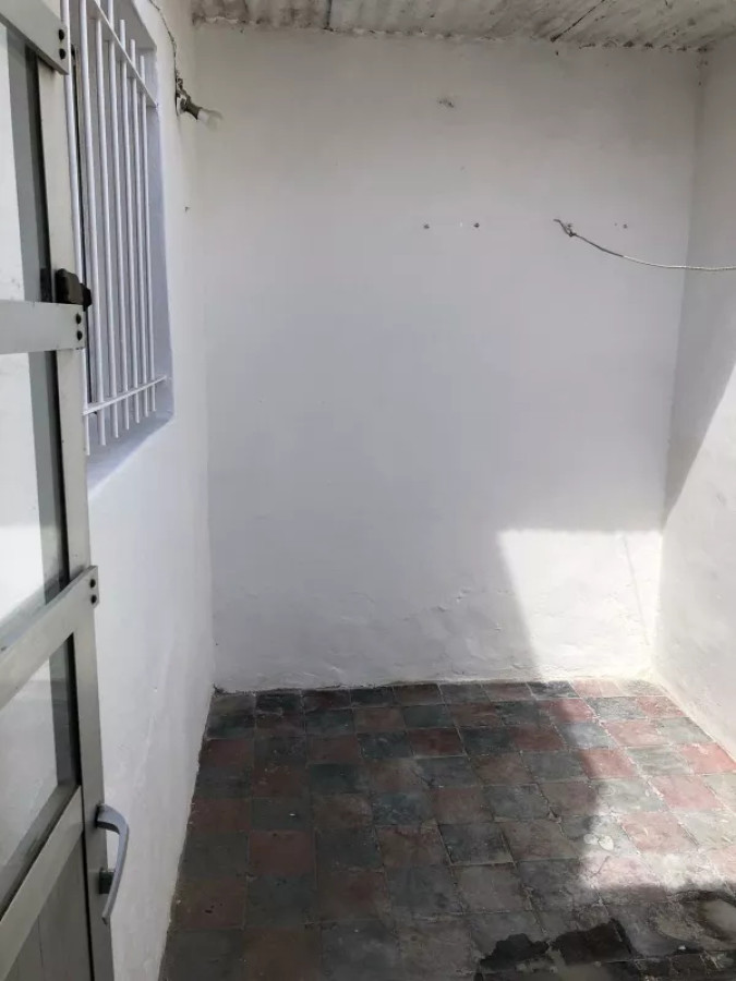 Apartamento ID.4601 - Alquiler Apartamento 2 Dormitorios Buceo con patio