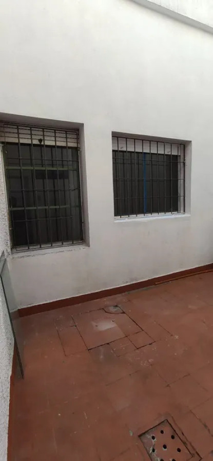 Apartamento ID.6319 - Venta Apartamento 2 Dormitorios Pocitos con patio