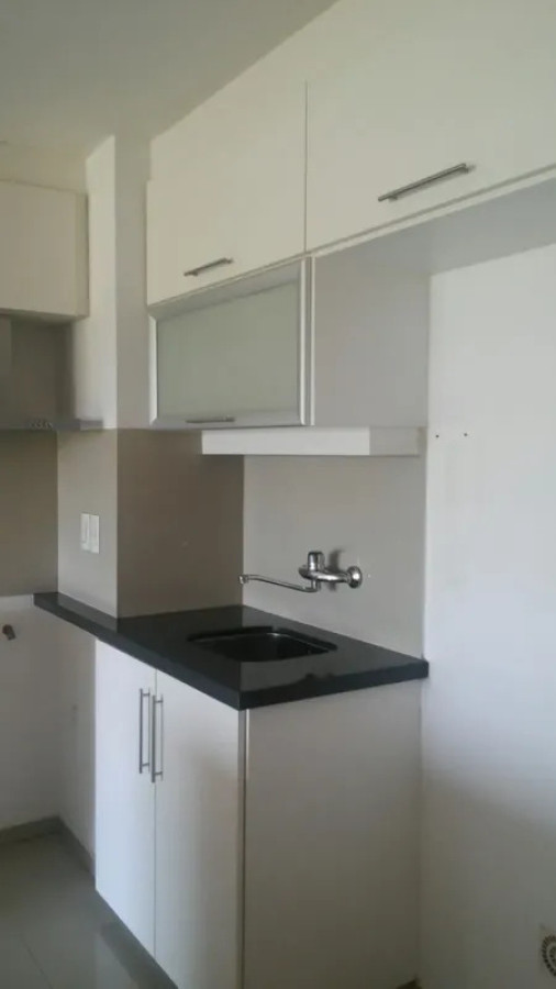 Apartamento ID.6899 - Venta Apartamento 1 Dormitorio Barra de Carrasco balcon garaje