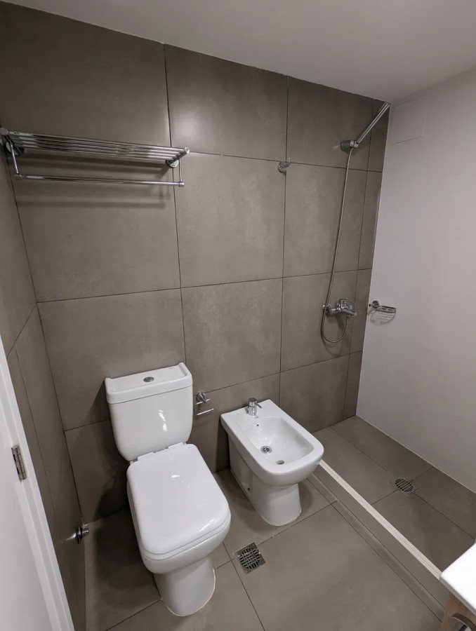 Apartamento ID.5213 - Alquiler Monoambiente Cordon con patio